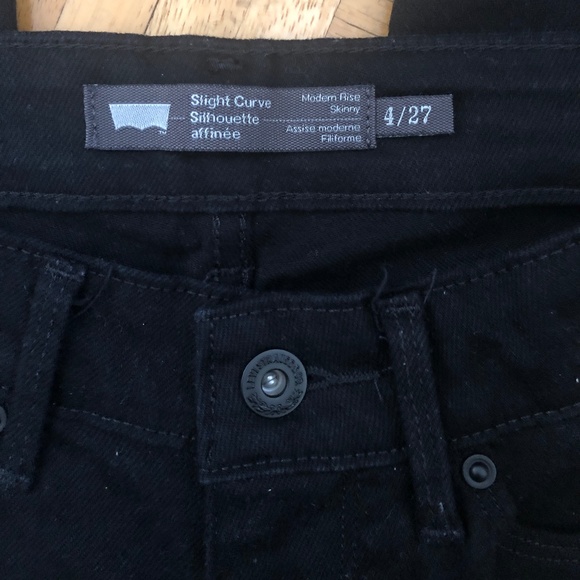 LEVI Slight Curve Modern Rise Skinny Jeans (Black) - Picture 3 of 3
